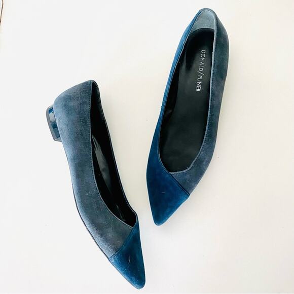 NEW DONALD J PLINER Two Tone Navy Blue Silver Metallic Pointy Toe Flats Shoes 7 - Picture 5 of 10